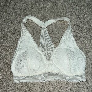 White XS Gilly Hicks bralette